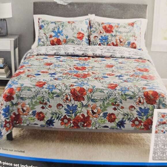 Mainstays Reversible Quilt Set In-a-Tote Full/Queen Grey Floral Bedding 4 PC Set - Picture 12 of 16